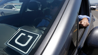 Para aumentar la seguridad de sus usuarios, Uber verificará antecedentes de sus conductores en tiempo real<em></em>